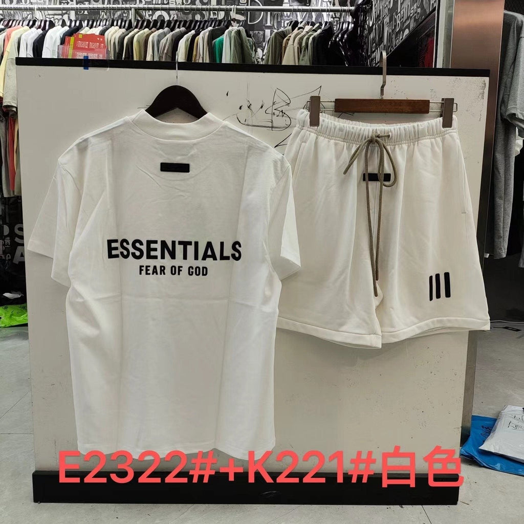 ESSENTIALS FEAR OF GOD III Graphic Short-Sleeve Set — back